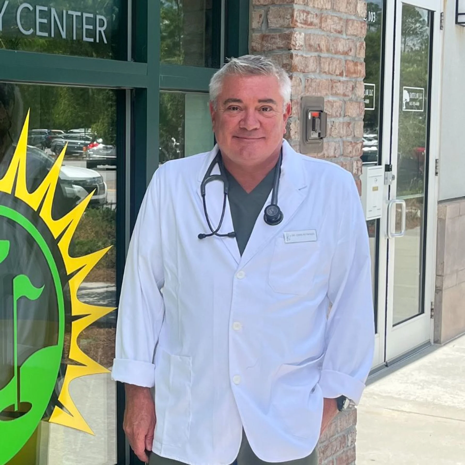 Dr. Christopher Reynolds