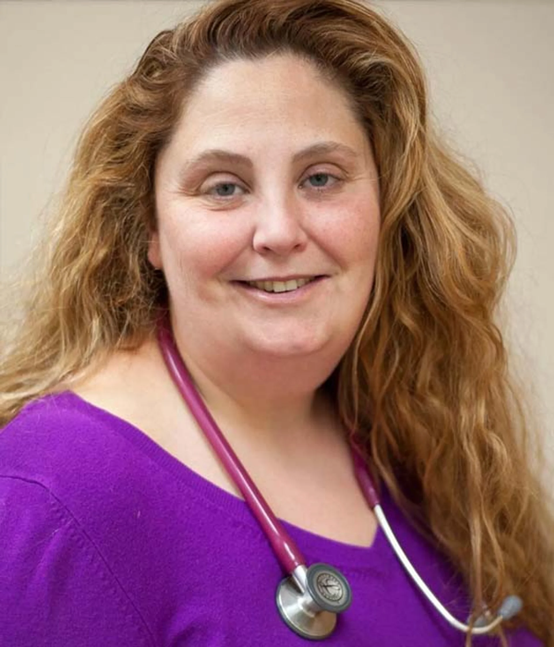 Dr. Nadja Raver
