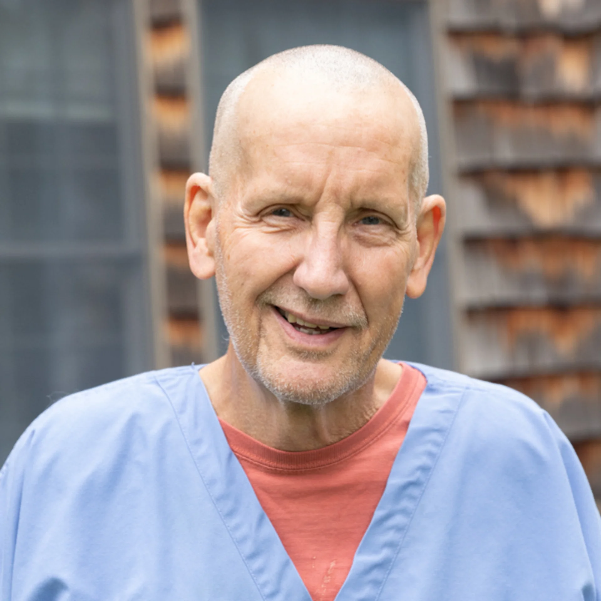 Dr. Douglas Tuthill